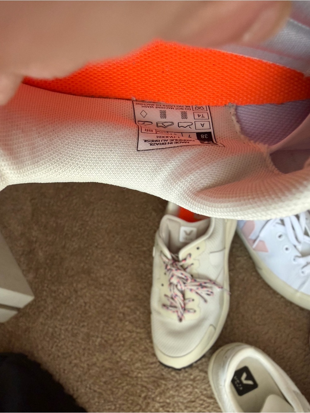 Vejas excellent used condition size 7